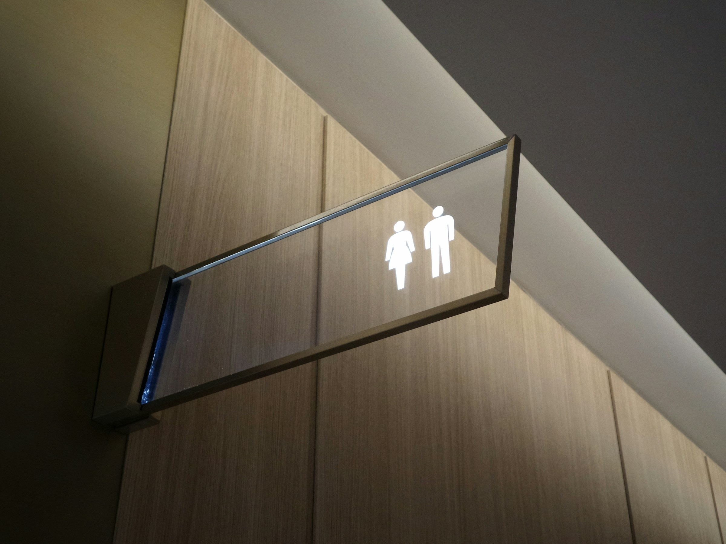Toilet Sport Center